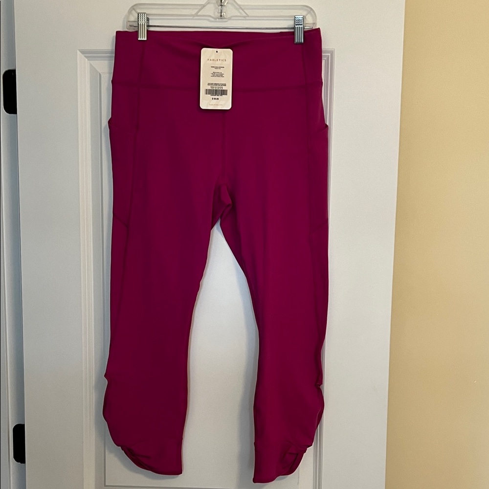 NWT Fabletics Magenta Leggings